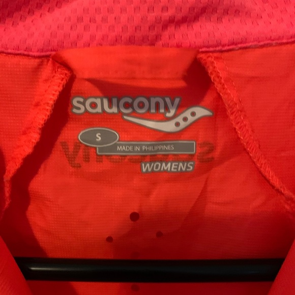 Coral Running Jacket - Picture 2 of 3